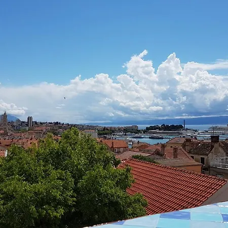 公寓 Blue Dreams In The Old Town With A Sea View *