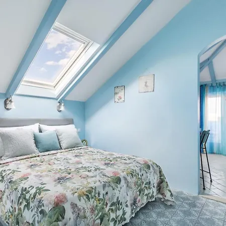 Blue Dreams In The Old Town With A Sea View Split