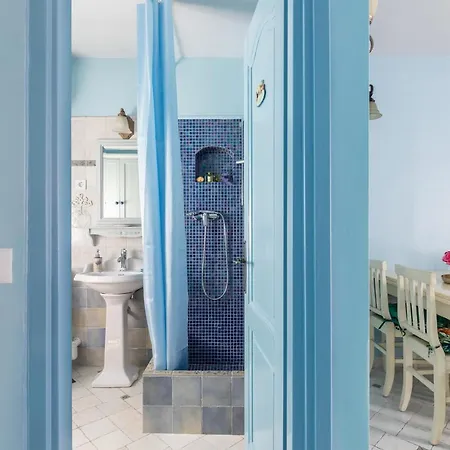 Blue Dreams In The Old Town With A Sea View Split