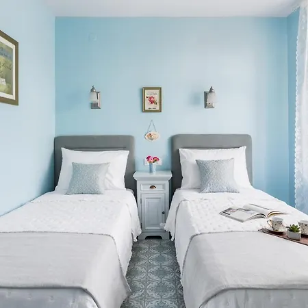Blue Dreams In The Old Town With A Sea View Апартаменты Сплит