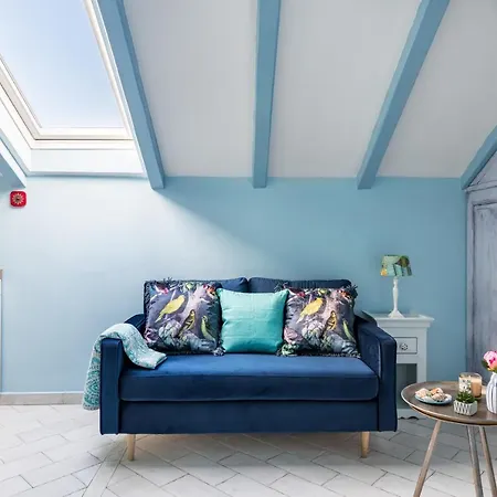 Blue Dreams In The Old Town With A Sea View Apartment *