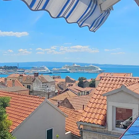 Old Town With Sea View Split