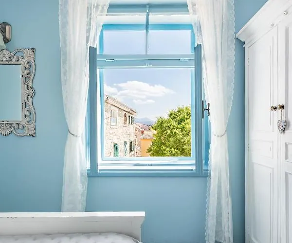 Blue Dreams Apartments Split Old Town - Sea View With Balcony & Terrace *