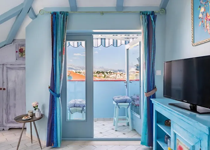 아파트 Blue Dreams Apartments Split Old Town - Sea View With Balcony & Terrace 스플리트